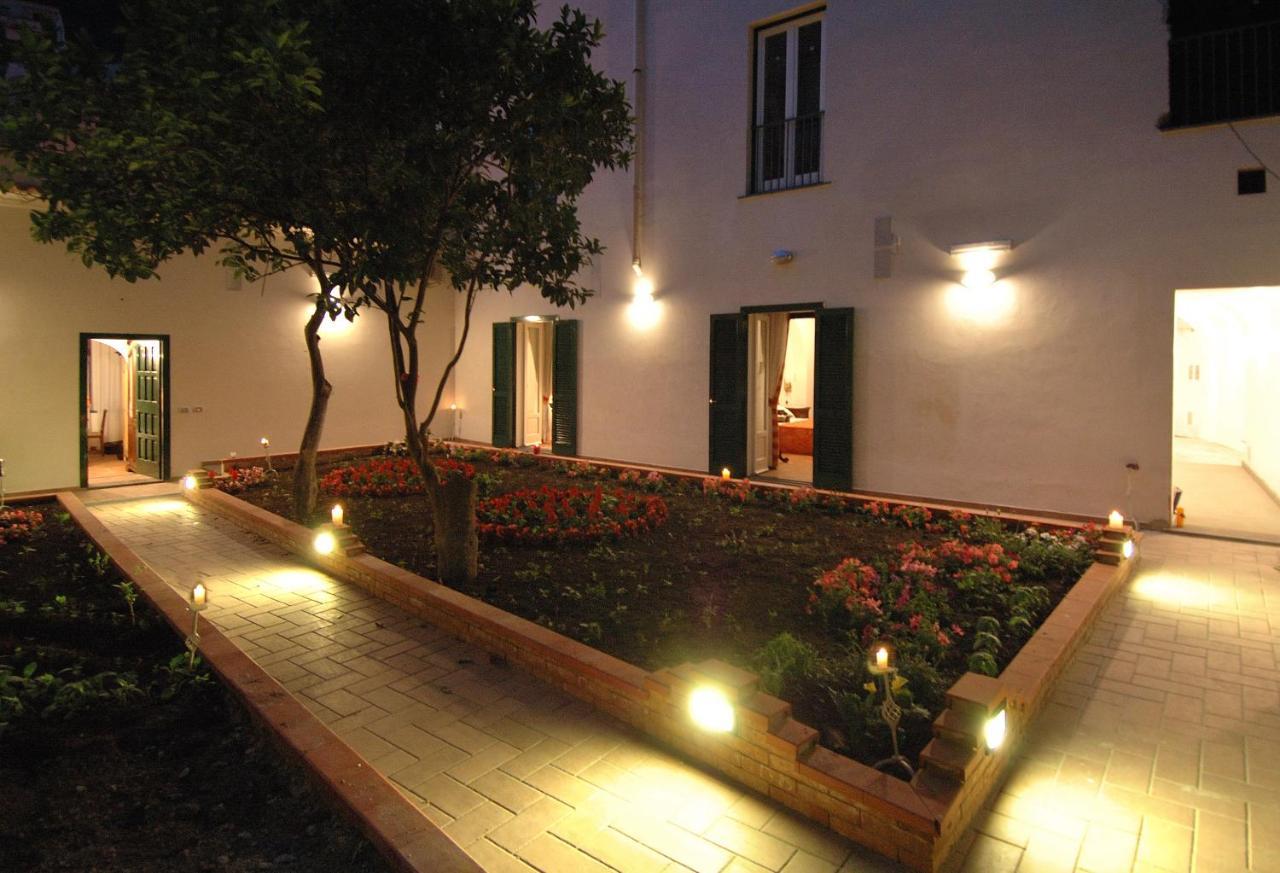 Androsa Apartments Amalfi Buitenkant foto